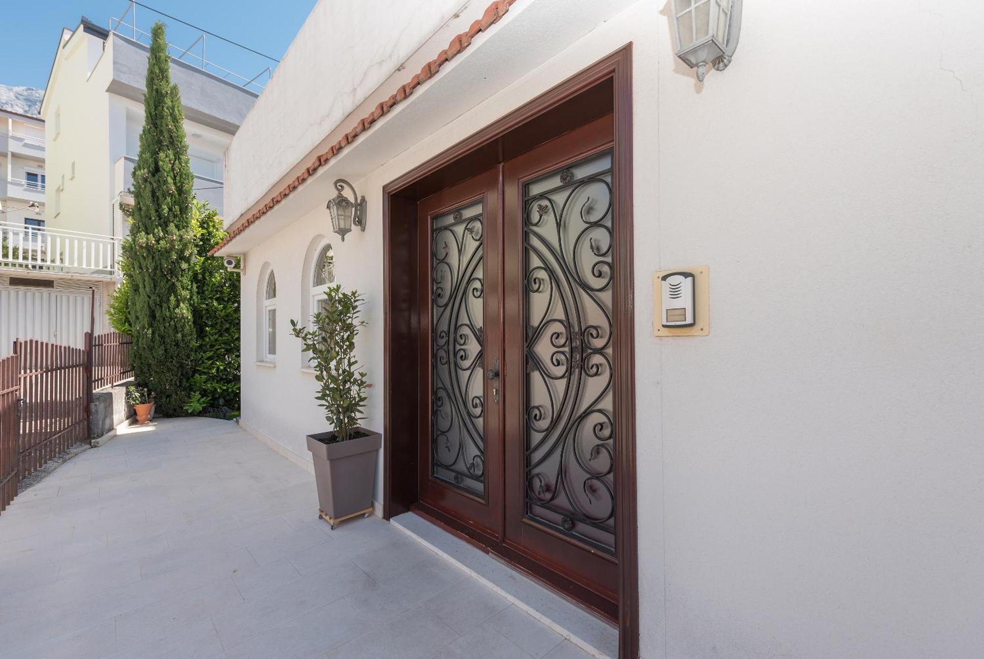 Filipovic Apartment Makarska